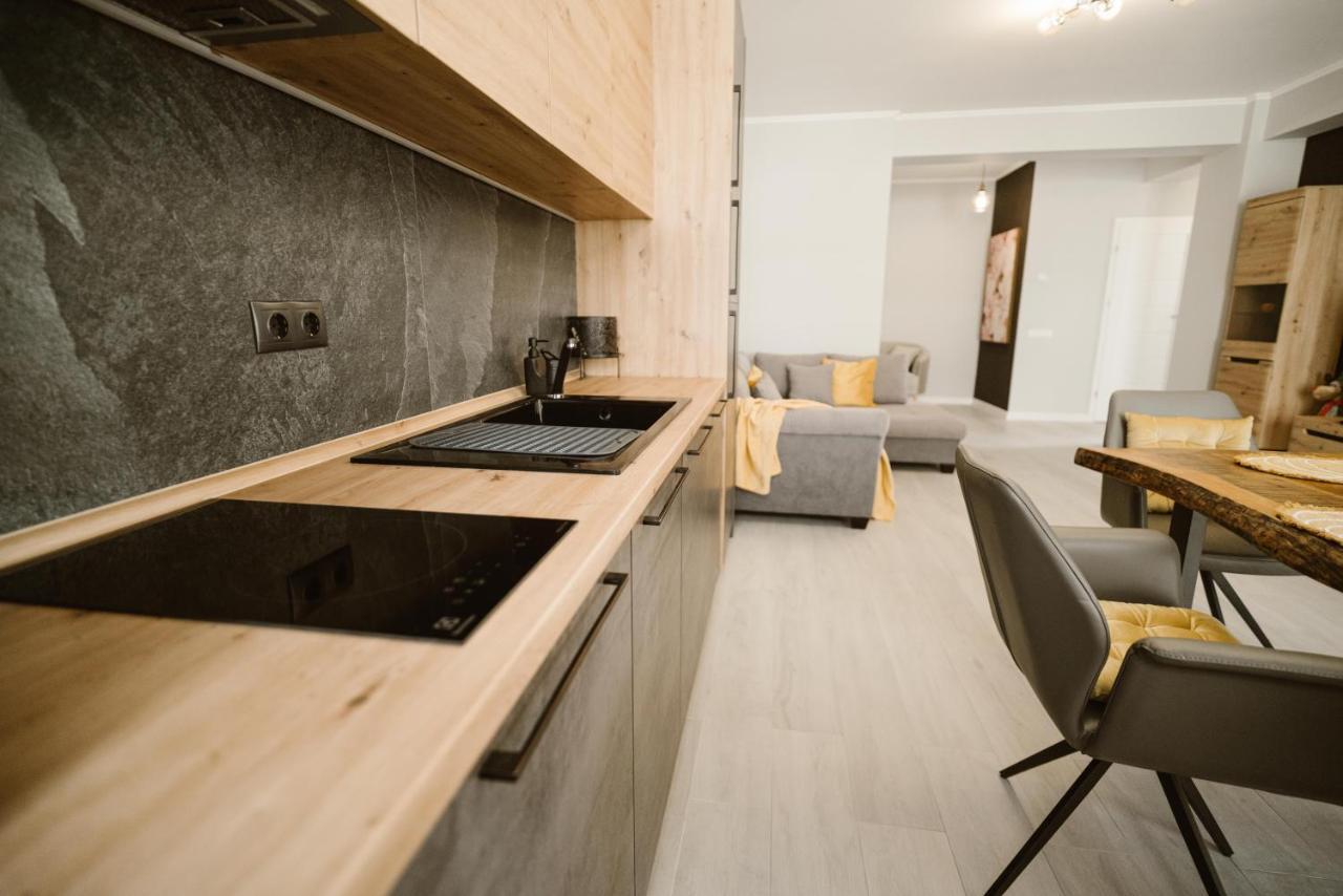 Ezonia Apartament